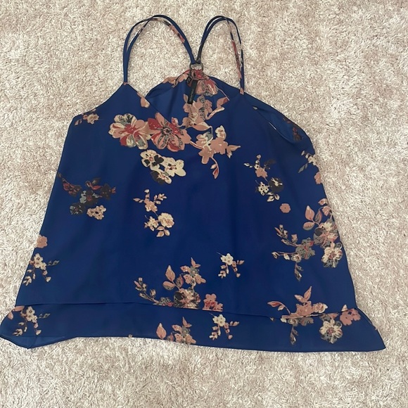 Floral Maurices Top 🌸 - Picture 1 of 3